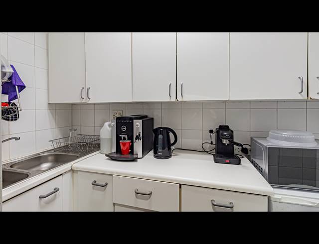 791M² OFFICE FOR SALE IN FERNDALE